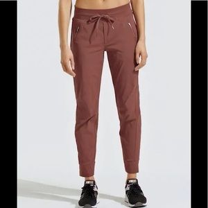 Athleta Trekkie North Jogger